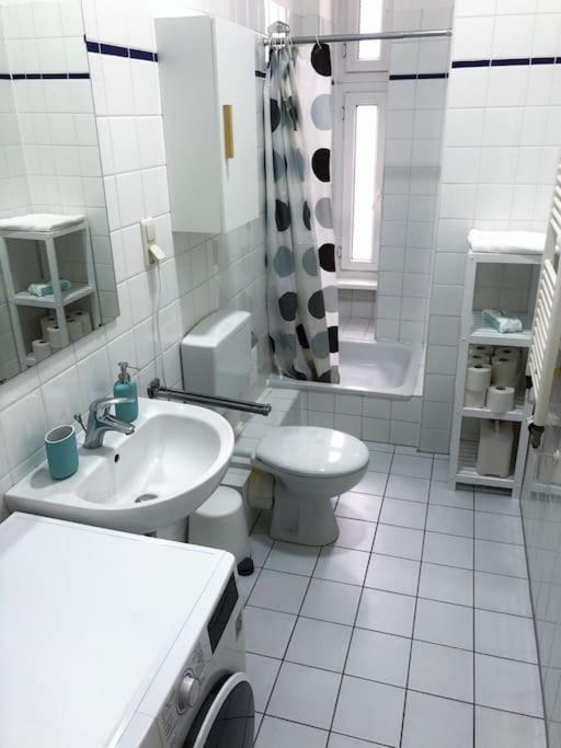 750 Sft Lovely Apartment In Central Berlin Mitte 外观 照片